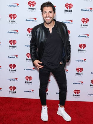 2022 iHeartRadio Music Festival - Night 1 - Press Room Jason Tartick poses in the press room at the 2022 iHeartRadio Music Festival - Night 1 held at the T-Mobile Arena on September 23, 2022 in Las Vegas, Nevada, United States. T-Mobile Arena, Las Vegas, Nevada Nevada United States  Copyright: xImagexPressxAgencyx originalFilename: collin-2022ihea220924_npbG0.jpg