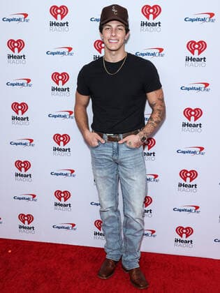 2022 iHeartRadio Music Festival - Night 1 - Press Room Tayler Holder poses in the press room at the 2022 iHeartRadio Music Festival - Night 1 held at the T-Mobile Arena on September 23, 2022 in Las Vegas, Nevada, United States. T-Mobile Arena, Las Vegas, Nevada Nevada United States  Copyright: xImagexPressxAgencyx originalFilename: collin-2022ihea220924_npKx9.jpg