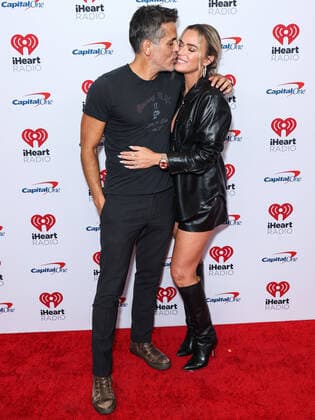 2022 iHeartRadio Music Festival - Night 1 - Press Room Edwin Arroyave and Teddi Jo Mellencamp Arroyave pose in the press room at the 2022 iHeartRadio Music Festival - Night 1 held at the T-Mobile Arena on September 23, 2022 in Las Vegas, Nevada, United States. T-Mobile Arena, Las Vegas, Nevada Nevada United States  Copyright: xImagexPressxAgencyx originalFilename: collin-2022ihea220924_npeXE.jpg