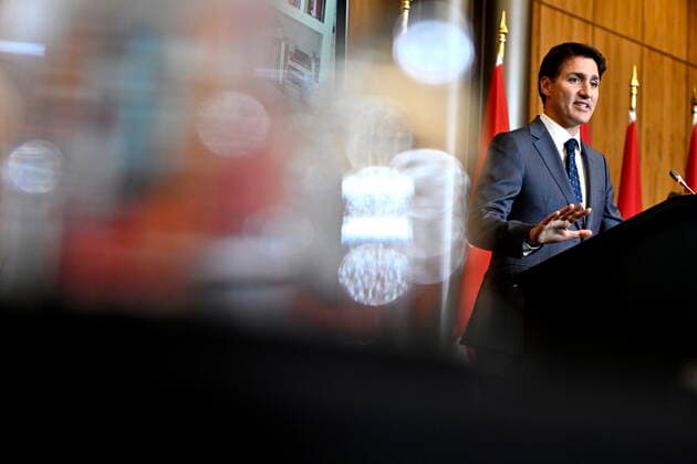News Bilder des Tages September 24, 2022, Ottawa, ON, CAN: Prime Minister Justin Trudeau speaks during a news conference on the federal government s response to Hurricane Fiona, in Ottawa, on Saturday, Sept. 24, 2022. Ottawa CAN  - ZUMAc35_ 20220924_zaf_c35_080 Copyright: xJustinxTangx