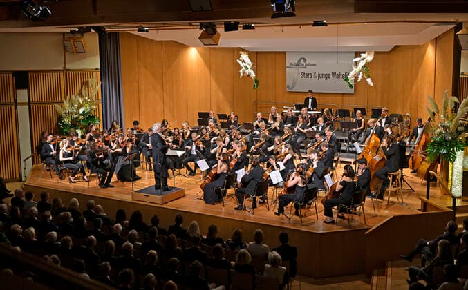 24 09 2022, International Classical Festival Festival of Nations 2022 at the Kurhaus Bad Wörishofen in Unterallgäu, vbw Festival Orchestra conducted by Christoph Adt 24 09 2022, Classical Festival Bad Wörishofen 24 09 2022, Classical Festival Bad Wörishofen