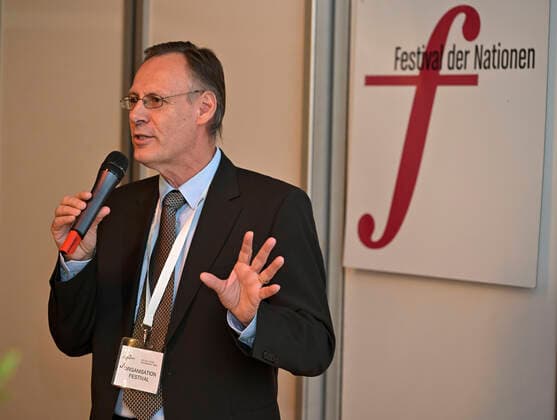 24 09 2022, International Classical Festival Festival of Nations 2022 at the Kurhaus Bad Wörishofen in Unterallgäu, Werner Roch artistic director and concert organizer gives the opening speech 24 09 2022, Classical Festival Bad Wörishofen 24 09 2022, Classical Festival Bad Wörishofen