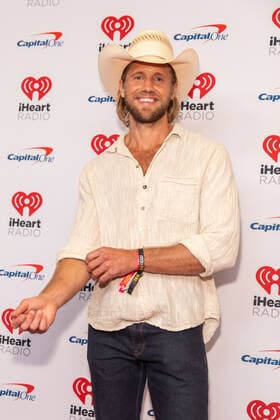 September 24, 2022, Las Vegas, Nevada, U.S: MATT BARR arrives at the 2022 iHeartRadio Music Festival in Las Vegas, Nevada Las Vegas U.S. - ZUMAs135 20220924_zap_s135_117 Copyright: xDanielxDeSloverx