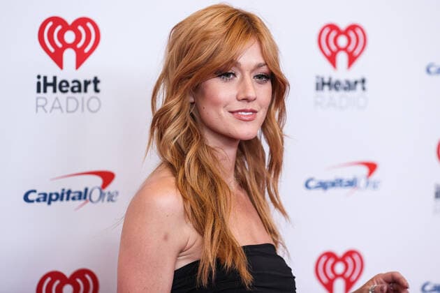 2022 iHeartRadio Music Festival - Night 2 - Press Room Katherine McNamara poses in the press room at the 2022 iHeartRadio Music Festival - Night 2 held at the T-Mobile Arena on September 24, 2022 in Las Vegas, Nevada, United States. T-Mobile Arena, Las Vegas, Nevada Nevada United States  Copyright: xImagexPressxAgencyx originalFilename: collin-2022ihea220925_nph2J.jpg