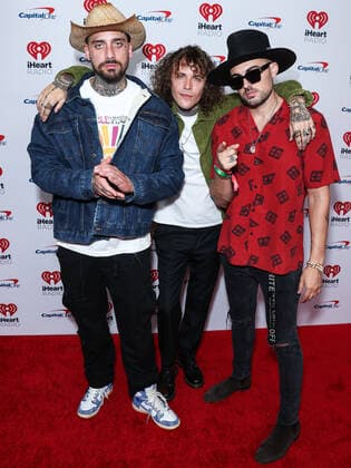 2022 iHeartRadio Music Festival - Night 2 - Press Room KEVI, Trevor Dahl and Matthew Russell of Cheat Codes pose in the press room at the 2022 iHeartRadio Music Festival - Night 2 held at the T-Mobile Arena on September 24, 2022 in Las Vegas, Nevada, United States. T-Mobile Arena, Las Vegas, Nevada Nevada United States  Copyright: xImagexPressxAgencyx originalFilename: collin-2022ihea220925_npKAU.jpg