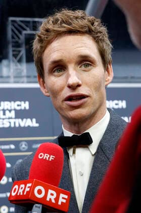 Eddie Redmayne receiving the Golden Eye Award at the screening of the Netflix film The Good Nurse at the 18 Zurich Film Festival 2022 at the Kongresshaus Zurich Zurich, 25 09 2022. Foto:xA.xBuggex xFuturexImage