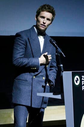 Eddie Redmayne receiving the Golden Eye Award at the screening of the Netflix film The Good Nurse at the 18 Zurich Film Festival 2022 at the Kongresshaus Zurich Zurich, 25 09 2022. Foto:xA.xBuggex xFuturexImage
