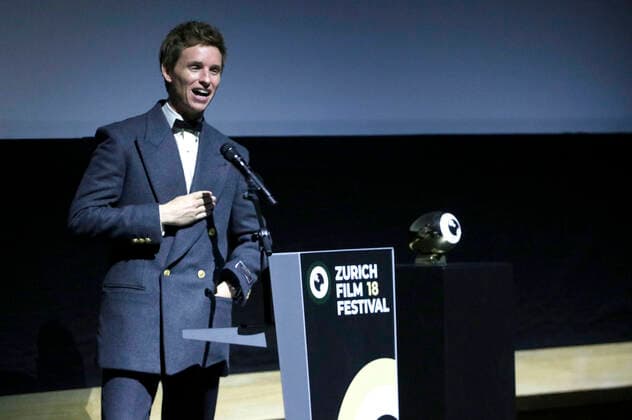 Eddie Redmayne receiving the Golden Eye Award at the screening of the Netflix film The Good Nurse at the 18 Zurich Film Festival 2022 at the Kongresshaus Zurich Zurich, 25 09 2022. Foto:xA.xBuggex xFuturexImage