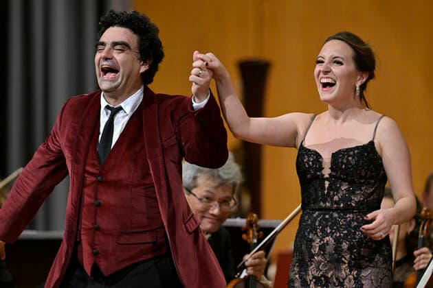 25 09 2022, International Classical Festival Festival of Nations 2022 at the Kurhaus Bad Wörishofen in Unterallgäu, gala concert with singer Rolando Villazon li, tenor , singer Emily Pogorelc soprano , Philharmonic Orchestra Baden Baden under the baton of conductor Guerassim Voronkov 25 09 2022, Classical Festival Bad Wörishofen 25 09 2022, Classical Festival Bad Wörishofe