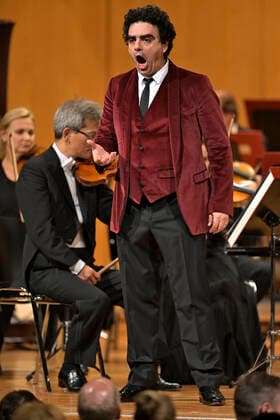 25 09 2022, International Classical Festival Festival of Nations 2022 at the Kurhaus Bad Wörishofen in Unterallgäu, gala concert with singer Rolando Villazon tenor , singer Emily Pogorelc soprano , Philharmonic Orchestra Baden Baden 25 09 2022, Classical Festival Bad Wörishofen 25 09 2022, Classical Festival Bad Wörishofen