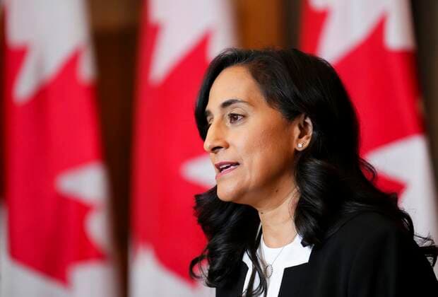 September 27, 2022, Ottawa, ON, CAN: Minister of National Defence Anita Anand holds a press conference in Ottawa on Tuesday, Sept. 27, 2022. Ottawa CAN  - ZUMAc35_ 20220927_zaf_c35_003 Copyright: xSeanxKilpatrickx