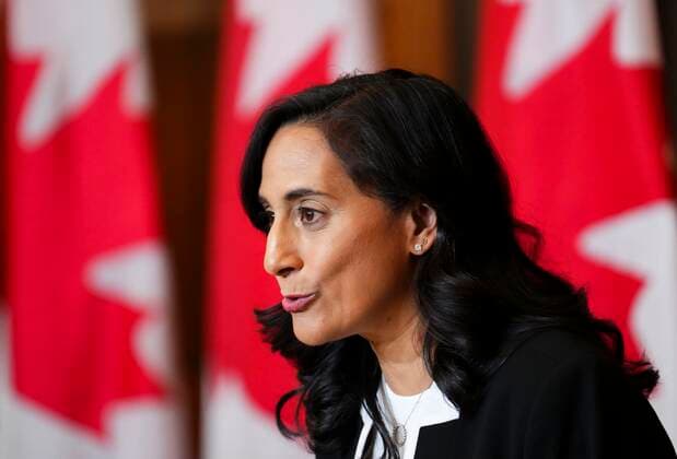 September 27, 2022, Ottawa, ON, CAN: Minister of National Defence Anita Anand holds a press conference in Ottawa on Tuesday, Sept. 27, 2022. Ottawa CAN  - ZUMAc35_ 20220927_zaf_c35_004 Copyright: xSeanxKilpatrickx