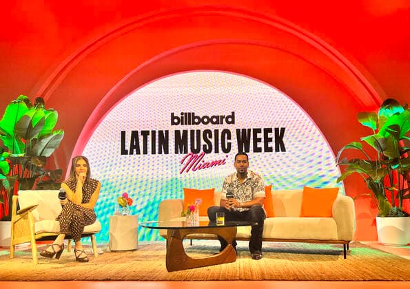 The New York singer of Dominican origin Romeo Santos speaks with the top executive of Billboard Latino, Leila Cobo (L), during a panel of the Latin Music Week held today at the Faena Forum in Miami Beach, Florida, USA, 27 September 2022. Romeo Santos bet on the future of bachata this Tuesday on the second day of Billboard s Latin Music Week, where he announced that he will donate $120,000 to Puerto Rico for the damages suffered by the Caribbean island after the passage of Hurricane Fiona. Romeo Santos bets on the future of bachata and announces a donation to P. Rico !ACHTUNG: NUR REDAKTIONELLE NUTZUNG!  Copyright: xAliciaxCivitax USA481 20220928-34ade241ffa46f8eaa351b246981e30eb427e6d1