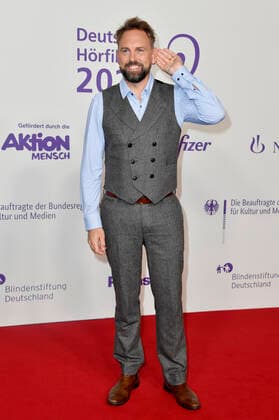 Steven Gätjen at the award ceremony of the 20 German Hearing Film Award 2022 in the Bolle Festsälen at the Spree Bogen Berlin, 27 09 2022 Foto:xN.xKubelkax xFuturexImage