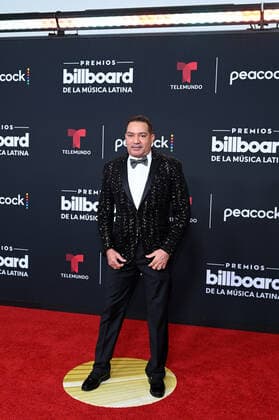 Dominican singer Frank Reyes poses upon his arrival at the red carpet of the Billboard Latin Music Awards, at the Watsco Center in Coral Gables, Florida, USA, 29 September 2022. Luxury brands and haute couture houses abounded on the varied red carpet of the 2022 edition of the Billboard Latin Music Awards, in which the most striking thing was the absence of the artists with the most nominations. 2022 Billboard Latin Music Awards Red Carpet !ACHTUNG: NUR REDAKTIONELLE NUTZUNG!  Copyright: xGiorgioxVierax USA658 20220930-be7b47483dfca4a83283eb61a09ca54dc10ebc1a