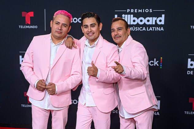 Members of the band Los Lara pose upon their arrival at the red carpet of the Billboard Latin Music Awards, at the Watsco Center in Coral Gables, Florida, USA, 29 September 2022. Luxury brands and haute couture houses abounded on the varied red carpet of the 2022 edition of the Billboard Latin Music Awards, in which the most striking thing was the absence of the artists with the most nominations. 2022 Billboard Latin Music Awards Red Carpet !ACHTUNG: NUR REDAKTIONELLE NUTZUNG!  Copyright: xGiorgioxVierax USA679 20220930-d3e2757e52872c396ed0c07b16f621c71c20bcde