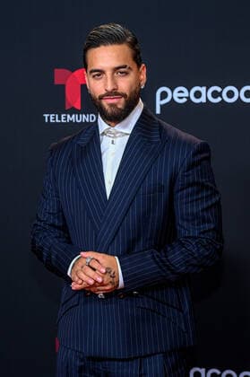 Colombian singer Maluma poses upon his arrival at the red carpet of the Billboard Latin Music Awards, at the Watsco Center in Coral Gables, Florida, USA, 29 September 2022. Luxury brands and haute couture houses abounded on the varied red carpet of the 2022 edition of the Billboard Latin Music Awards, in which the most striking thing was the absence of the artists with the most nominations. 2022 Billboard Latin Music Awards Red Carpet !ACHTUNG: NUR REDAKTIONELLE NUTZUNG!  Copyright: xGiorgioxVierax USA690 20220930-4ccdd4a385222730de399649d600c1fdb35ab96e