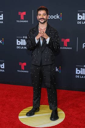Colombian singer Camilo poses upon his arrival at the red carpet of the Billboard Latin Music Awards, at the Watsco Center in Coral Gables, Florida, USA, 29 September 2022. Luxury brands and haute couture houses abounded on the varied red carpet of the 2022 edition of the Billboard Latin Music Awards, in which the most striking thing was the absence of the artists with the most nominations. 2022 Billboard Latin Music Awards Red Carpet !ACHTUNG: NUR REDAKTIONELLE NUTZUNG!  Copyright: xGiorgioxVierax USA732 20220930-4de3e77bf2647220a75e079541c19eec7113fc4a