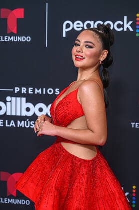 Colombian actress Isabella Sierra poses upon her arrival at the red carpet of the Billboard Latin Music Awards, at the Watsco Center in Coral Gables, Florida, USA, 29 September 2022. Luxury brands and haute couture houses abounded on the varied red carpet of the 2022 edition of the Billboard Latin Music Awards, in which the most striking thing was the absence of the artists with the most nominations. 2022 Billboard Latin Music Awards Red Carpet !ACHTUNG: NUR REDAKTIONELLE NUTZUNG!  Copyright: xGiorgioxVierax USA734 20220930-317daf7b34dfe096bfdc08f0e15e23b9cb3aae97