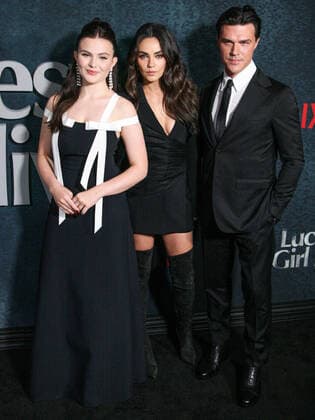 Entertainment Themen der Woche KW39 Entertainment Bilder des Tages New York Premiere Of Netflix s Luckiest Girl Alive Chiara Aurelia, Mila Kunis and Finn Wittrock arrive at the New York Premiere Of Netflix s Luckiest Girl Alive held at The Paris Theater in Manhattan, New York City, New York, United States. The Paris Theater, Manhattan, New York City, New York New York United States  Copyright: xImagexPressxAgencyx originalFilename: collin-newyorkp220930_npf7d.jpg