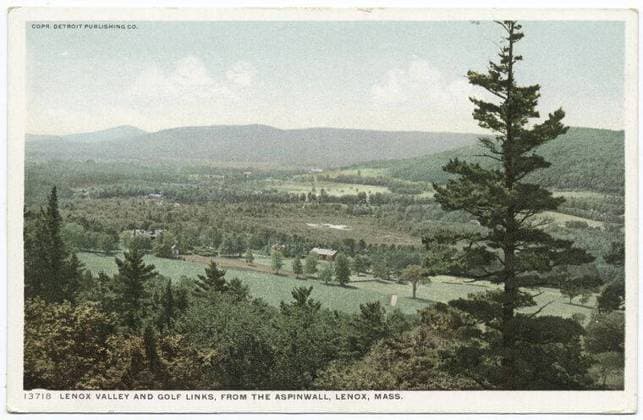 Lenox Valley and Golf Links, Lenox, Mass. still image. Postcards. 1898 - 1931. The Miriam and Ira D. Wallach Division of Art, Prints and Photographs: Photography Collection. Massachusetts Copyright: xpiemagsx nyplsipiepostcard28092022-1623 !ACHTUNG AUFNAHMEDATUM GESCHÄTZT!