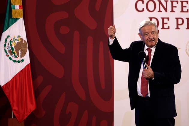 September 30, 2022, Mexico City, Mexico: Mexican President, Andres Manuel Lopez Obrador, gesticulates while speak during his daily briefing conference at the National Palace. on September 30, 2022 in Mexico City, Mexico. Mexico City Mexico - ZUMAe321 20220930_zia_e321_010 Copyright: xLuisxBarronxEyepixxGroupx