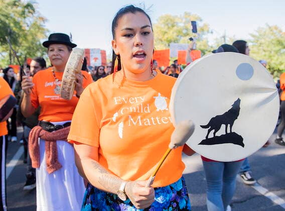 September 30, 2022, Montreal, PQ, Canada: People take part in a march on National Day for Truth and Reconciliation in Montreal, Friday, September 30, 2022. Montreal Canada  - ZUMAc35_ 20220930_zaf_c35_088 Copyright: xGrahamxHughesx