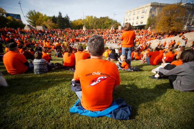 September 30, 2022, WINNIPEG, MANITOBA, CANADA: People attend the second annual Orange Shirt Day Survivors Walk and Pow Wow on National Day for Truth and Reconciliation in Winnipeg, Friday, September 30, 2022. WINNIPEG CANADA  - ZUMAc35_ 20220930_zaf_c35_180 Copyright: xJohnxWoodsx