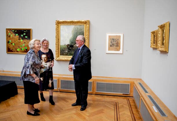 Entertainment Themen der Woche KW39 01-10-2022 The Hague Princess Beatrix attend the opening of the anniversary exhibition of artists association and gallery Pulchri Studio in The Hague. Princess Beatrix, patroness of Pulchri Studio, received the first copy of the anniversary book Pulchri Studio 175 years. Â  Copyright: xPPEx