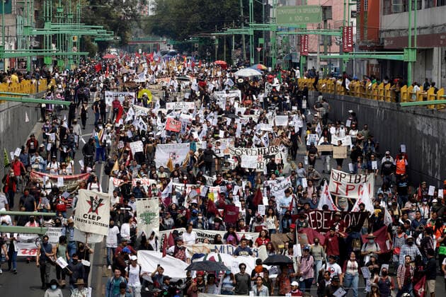 Commemoration Of The 54 years of the Tlatelolco massacre October 2, 2022, Mexico City, Mexico: Thousands of students, citizens and activists take part during the march for the 54th anniversary of the massacre of students and civilians in the Plaza de las Tres Culturas in 1968 in Tlatelolco in Mexico City. on October 2, 2022 in Mexico City, Mexico. (Photo by Luis Barron Eyepix Group). Copyright: xLuisxBarronx xEyepixxGroupx LB_02102022_77993
