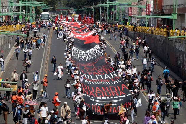 Commemoration Of The 54 years of the Tlatelolco massacre October 2, 2022, Mexico City, Mexico: Thousands of students, citizens and activists take part during the march for the 54th anniversary of the massacre of students and civilians in the Plaza de las Tres Culturas in 1968 in Tlatelolco in Mexico City. on October 2, 2022 in Mexico City, Mexico. (Photo by Luis Barron Eyepix Group). Copyright: xLuisxBarronx xEyepixxGroupx LB_02102022_77998