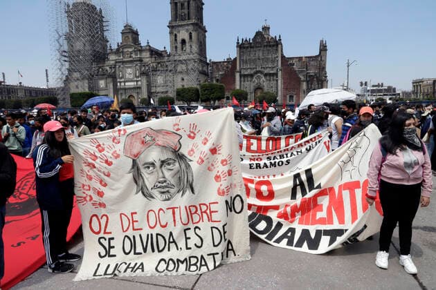 Commemoration Of The 54 years of the Tlatelolco massacre October 2, 2022, Mexico City, Mexico: Thousands of students, citizens and activists take part during the march for the 54th anniversary of the massacre of students and civilians in the Plaza de las Tres Culturas in 1968 in Tlatelolco in Mexico City. on October 2, 2022 in Mexico City, Mexico. (Photo by Luis Barron Eyepix Group). Copyright: xLuisxBarronx xEyepixxGroupx LB_02102022_78005