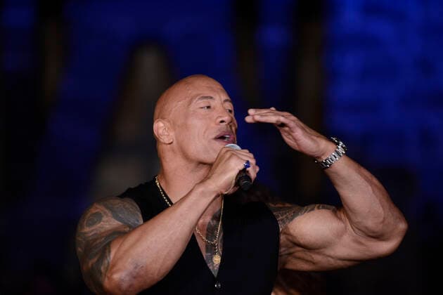 October 3, 2022, Mexico City, Mexico: Actor Dwayne Johnson attends the Back carpet of Black Adam fan event at Diego Rivera Museum. on October 3, 2022 in Mexico City, Mexico. Mexico City Mexico - ZUMAe321 20221003_zia_e321_014 Copyright: xCarlosxTischlerxEyepixxGroupx