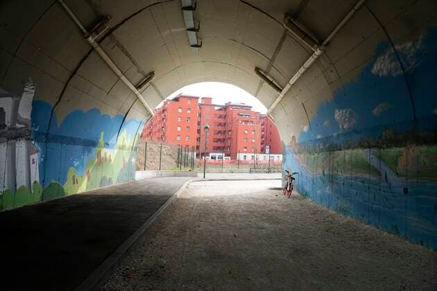 Bridges and railway underpasses decorated with graffiti and street art by street artists, Milan, Lombardy, Italy, Europe Â¬ÂREDA&CO 1028_02_EBU27307