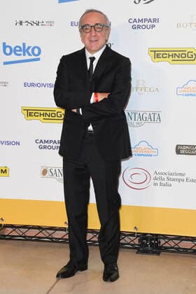 October 4, 2022, Rome, Italy: Silvio Orlando attends at the red carpet of the Globo d oro award 2022 at the Auditorium Parco Della Musica. Rome Italy - ZUMAs197 20221004_zaa_s197_414 Copyright: xCartellixMariox