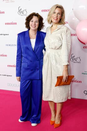 Ildiko von Kürthy and Lotta Laabs at the 11 presentation of the EMOTION Award 2022 at the Curio Haus Hamburg, 05 10 2022 Foto:xC.xTamckex xFuturexImage