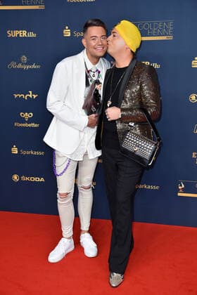 Julian F M Stöckel with friend Marcell Damaschke at the GOLDENE HENNE 2022 at the Media City in Leipzig on 07 10 2022 red carpet