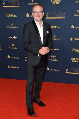 Frank Plasberg at the GOLDENE HENNE 2022 in the Media City in Leipzig on 07 10 2022 red carpet