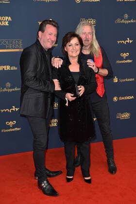 Ute Freudenberg, Claudius Dreilich, Bernd Römer Karat at the GOLDENE HENNE 2022 in the Media City in Leipzig on 07 10 2022 Red Carpet