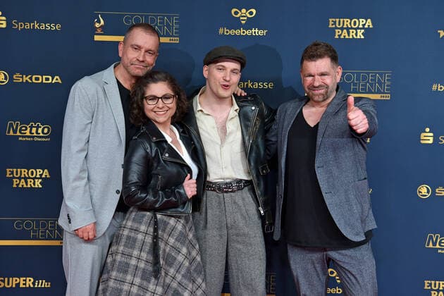 Peter Plate, Ulf Sommer, Kudamm56 at the GOLDENE HENNE 2022 in the Media City in Leipzig on 07 01 2022 red carpet