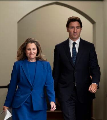 October 7, 2022, Ottawa, ON, Canada: Canadian Prime Minister Justin Trudeau and Deputy Prime Minister and Finance Minister Chrystia Freeland announce sanctions on Iran, in Ottawa, Friday, Oct. 7, 2022. Ottawa Canada  - ZUMAc35_ 20221007_zaf_c35_038 Copyright: xAdrianxWyldx