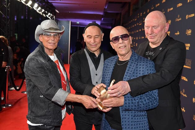 City award ceremony GOLDENE HENNE 2022 in the Media City in Leipzig on 07 10 2022 Agency People Image c Reekers WARNING STRICTLY NO FAN WEBSITE NO BLOG NO FACEBOOK NO INSTAGRAM NO SOCIAL WEB USE