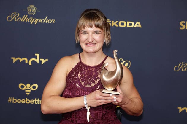 Award winner Anna Lena Forster at the award ceremony The Golden Hen on 7 10 2022 in Leipzig The Golden Hen 2022 award ceremony in Leipzig Award winners Winners