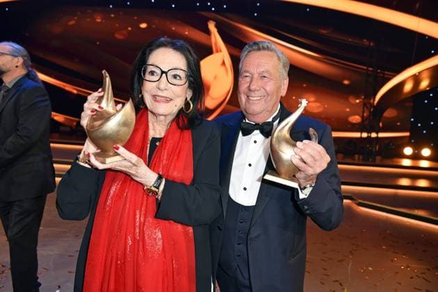 Nana Mouskouri, Roland Kaiser at the GOLDENE HENNE 2022 at the Media City in Leipzig on 07 10 2022 Aftershowparty