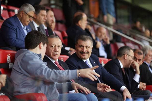 Turkish President Recep Tayyip Erdogan watches Amputee Football World Cup final between Turkiye and Angolla at Nef Stadium Turkish President Recep Tayyip Erdogan watches Amputee Football World Cup final between Turkiye and Angolla at Nef Stadium in Istanbul, Turkiye on October 7, 2022. Photo by Turkish presidency Office apaimages Istanbul Istanbul Turkey 071022_Turkish_TPO_00 (4) Copyright: xapaimagesxTurkishxpresidencyxOfficex xapaimagesx