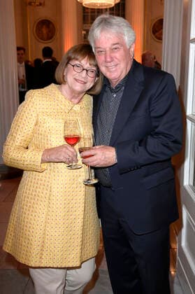 Rolf Zuckowski with wife Monika at the award ceremony of the Opus Klassik 2022 at the Konzerthaus am Gendarmenmarkt Berlin, 09 10 2022 Foto:xF.xKernx xFuturexImage
