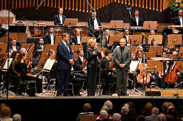 Markus Söder, Julia Lehner and Jens Daniel Herzog at the 2 Philharmonic Concert for the 100th Birthday of the Nuremberg State Philharmonic Orchestra in the Meistersingerhalle Nuremberg, 15 10 2022 Foto:xD.xAnoraganingrumx xFuturexImage