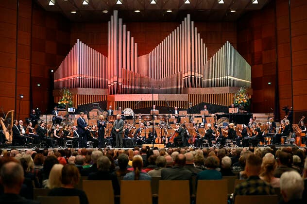 Markus Söder, Julia Lehner and Jens Daniel Herzog at the 2 Philharmonic Concert for the 100th Birthday of the Nuremberg State Philharmonic Orchestra in the Meistersingerhalle Nuremberg, 15 10 2022 Foto:xD.xAnoraganingrumx xFuturexImage