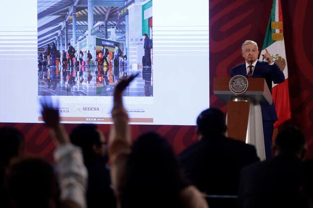Mexican President Lopez Obrador Press Conference October 17, 2022, Mexico City, Mexico: Mexican President Andres Manuel Lopez Obrador in front of reporters at the daily morning press conference at the National Palace in Mexico City, Mexico. on October 17, 2022 in Mexico City, Mexico (Photo by Luis Barron Eyepix Group). Copyright: xLuisxBarronx xEyepixxGruopx LB_17102022_79040