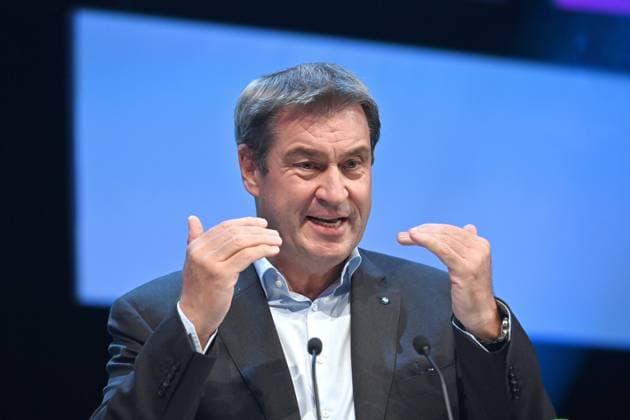Markus SOEDER (Ministerpraesident Bayern und CSU Vorsitzender) bei seiner Rede,Gestik, Einzelbild,angeschnittenes Einzelmotiv,Portraet,Portrait,Porträt. Medientage 2022 am 18.10.2022 im ICM in Muenchen. *** Markus SOEDER Ministerpraesident Bavaria and CSU chairman during his speech, gestures, single image, cropped single image, portrait, portrait Medientage 2022 on 18 10 2022 at ICM in Munich